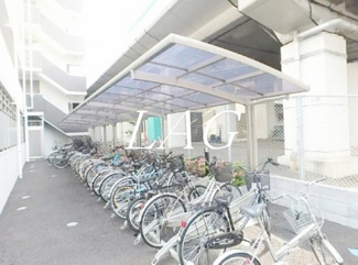 【その他共用部分】 | サニーコート東綾瀬 | 駐輪場です。