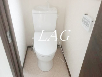 【トイレ】 | プチシャトー５ | トイレです。