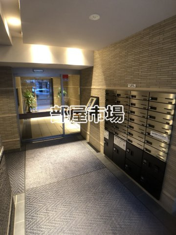 アートヴィラージュ亀戸のエントランス