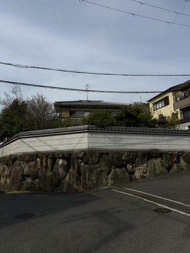 野崎2丁目　中古一戸建ての前面道路含む現地写真|■物件内覧・資金計画相談・住宅ローン相談、リフォーム相談、お問合せ受付中■
※当日・翌日のご内覧、ご相談はお電話でのお問合せがスムーズです！