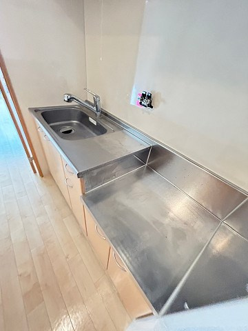 尼崎市南塚口町６丁目のアパートのキッチン