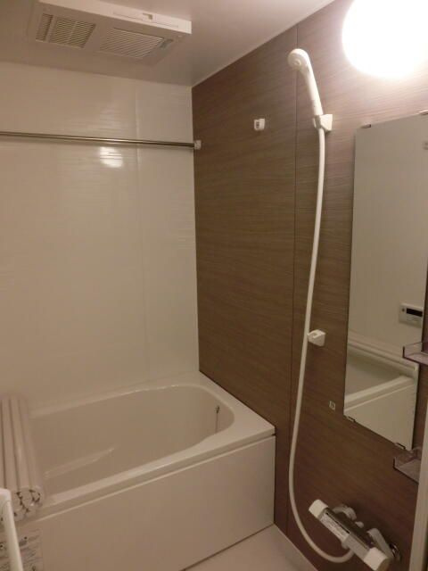 アジュール池袋本町の浴室