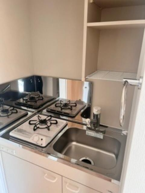 ヒューゲルハイム三軒茶屋の外観