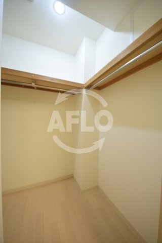 オーシャン松屋町の収納|オーシャン松屋町　ウォークインクローゼット