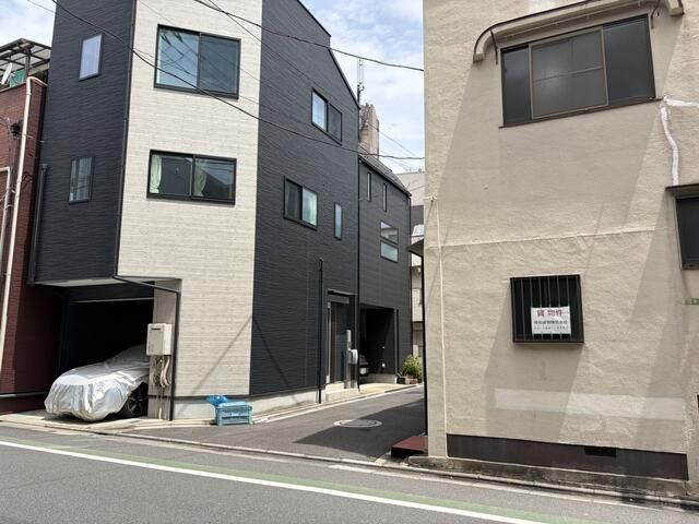 足立区千住東２丁目の店舗事務所の外観