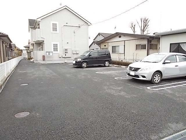 エスポアールｇｋの駐車場