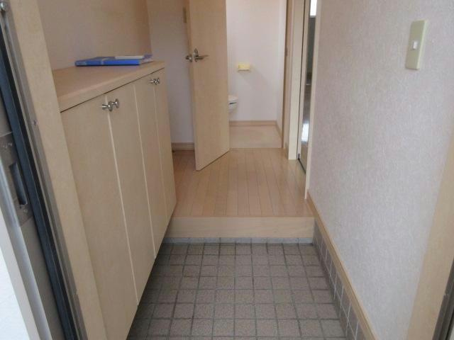 タウン11の玄関