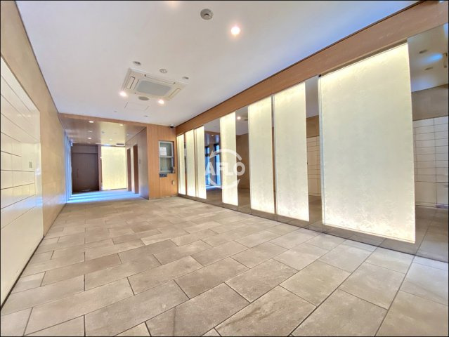 プレミスト堺筋本町ラディーナのロビー|プレミスト堺筋本町ラディーナ　ロビー