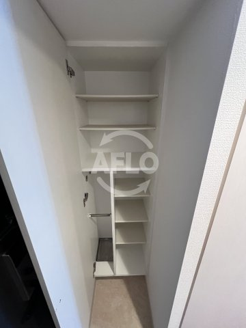 エスリード新梅田ノースポイントの収納|エスリード新梅田ノースポイント　風呂