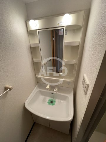 シャルマンフジ福島の洗面所|シャルマンフジ福島　独立洗面化粧台