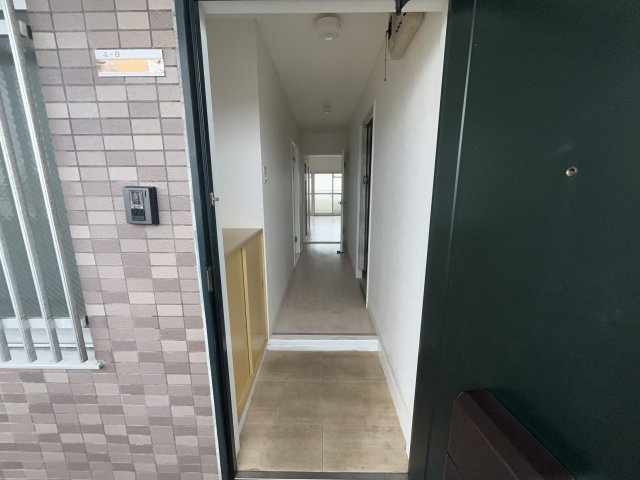 コーポ奈津の玄関|現状優先です。