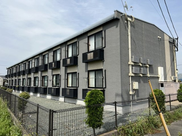 レオパレス初田道の外観