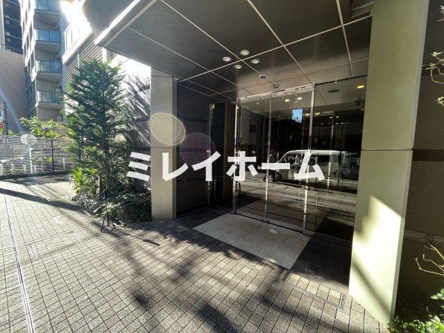 コンフォリア蒲田のエントランス