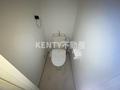 【トイレ】 | ブライトハウス | 落ち着いた色調のトイレです
