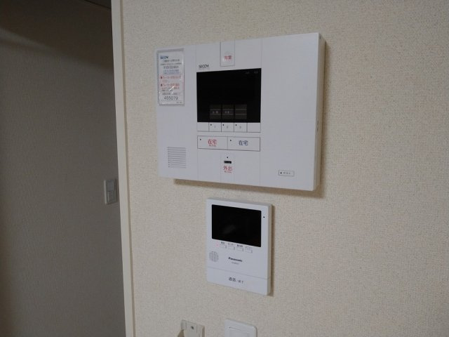 ミランダアンネイハイムのその他|モニターホン標準設置