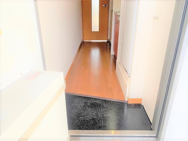 レオパレス天神の玄関|設備・仕様は号室により異なる為、現況を優先致します。