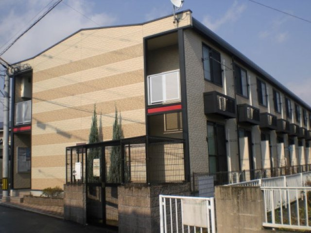レオパレスさちはなの外観