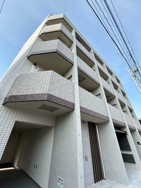 ＧＥＮＯＶＩＡ西川口の外観