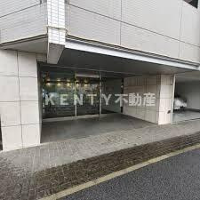 【エントランス】 | ジェノヴィア本羽田スカイガーデン | 落ち着いたエントランスです