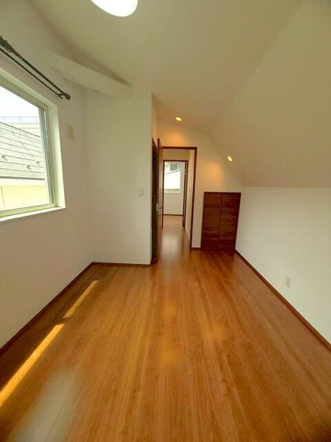 小竹向原戸建の寝室