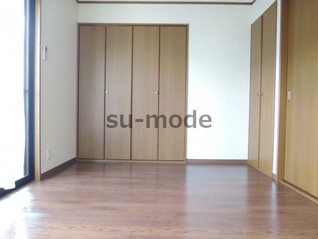 深沢ハイムB棟の寝室