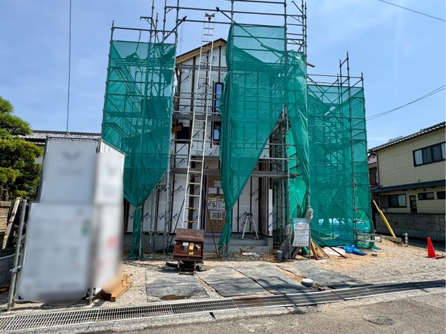 「通学がスムーズな立地」高知市介良乙12期1棟　新築一戸建ての外観|8/30撮影。