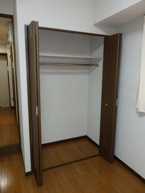 フェニックス早稲田第２の収納