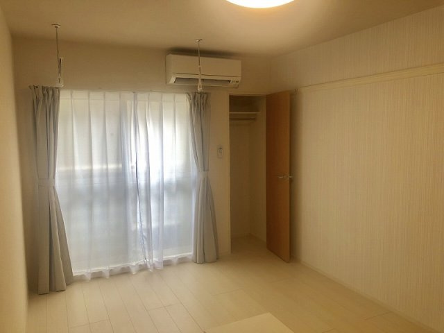 クレイノＧＡＲＤＥＮ　丘　Ⅱの居間・リビング
