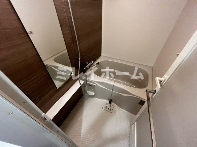 レジデンス大鳥居の浴室