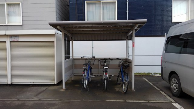 レオパレスハッサムＢのその他|駐輪場