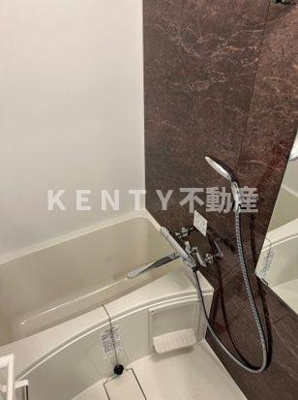 【浴室】 | クレヴィスタ品川西大井Ⅱ | コンパクトで使いやすいお風呂です