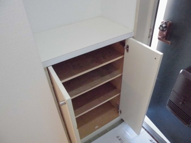 シティパル瑞江の玄関