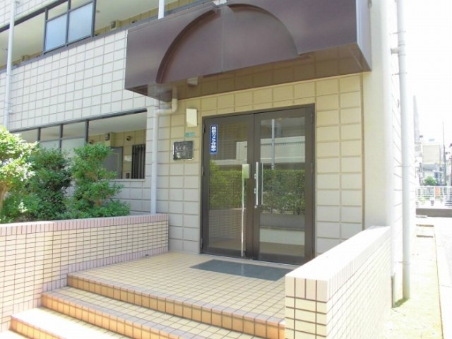 シティパル瑞江のエントランス