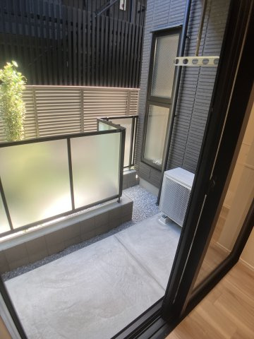 【バルコニー】 | パークイースト | ※別部屋参考写真