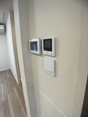 【セキュリティ】 | パークイースト | ※別部屋参考写真