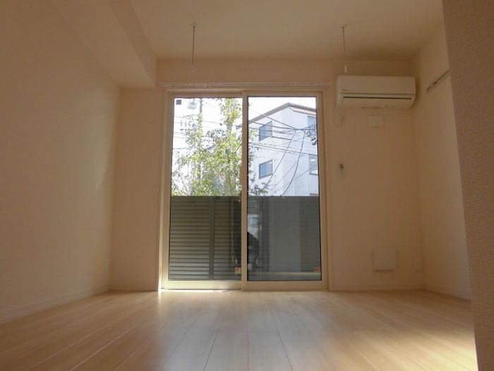 シャルマンの居間・リビング|他部屋参考写真