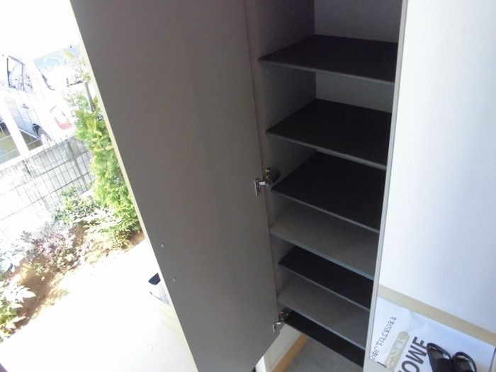 シャルマンの玄関|他部屋参考写真