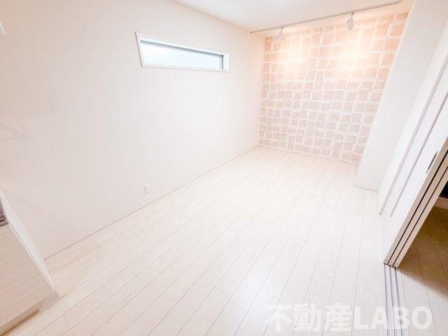 フジパレス我孫子前駅西の洋室