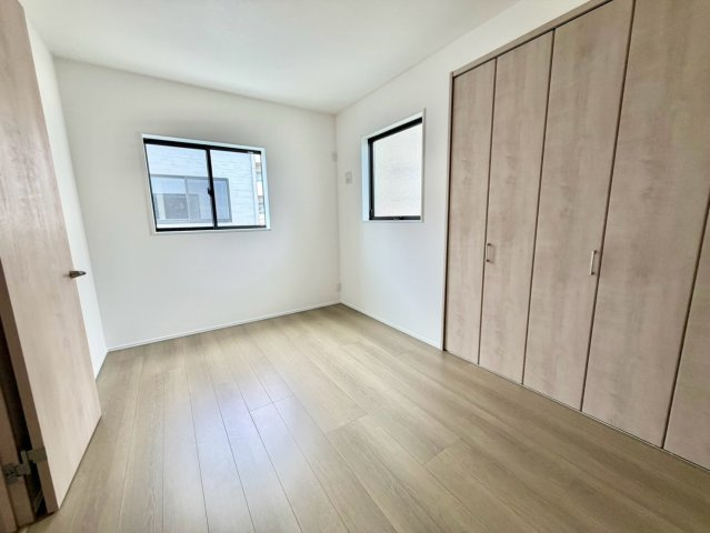 泉佐野市岡本４丁目新築戸建の洋室|洋室