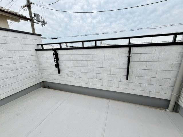 泉佐野市岡本４丁目新築戸建のバルコニー|バルコニー
