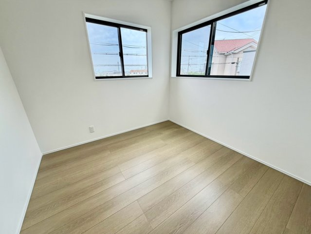 泉佐野市岡本４丁目新築戸建の洋室|洋室