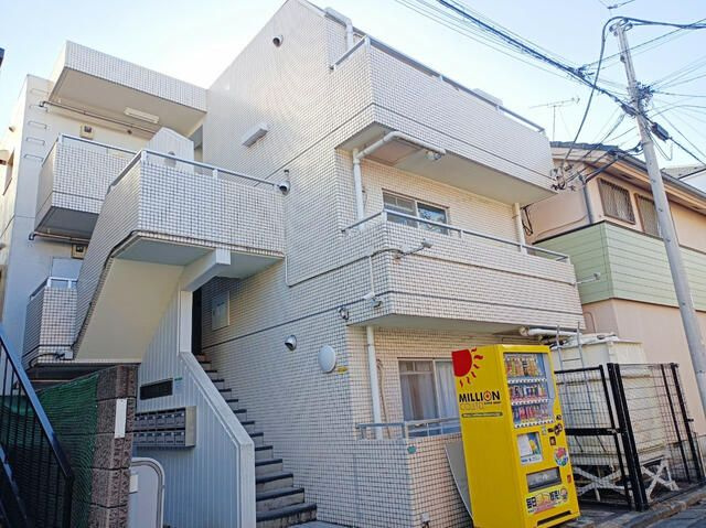 YM椎名町の外観