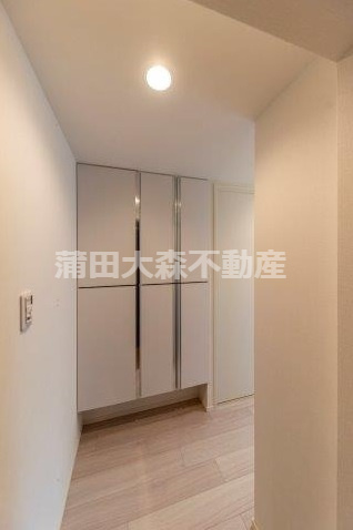 COCOCUBE矢口渡の玄関