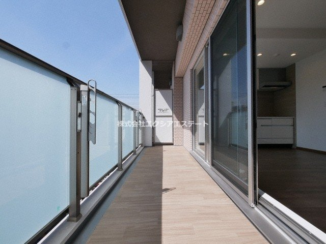 Mon maisonⅠ　常盤小学校区のバルコニー