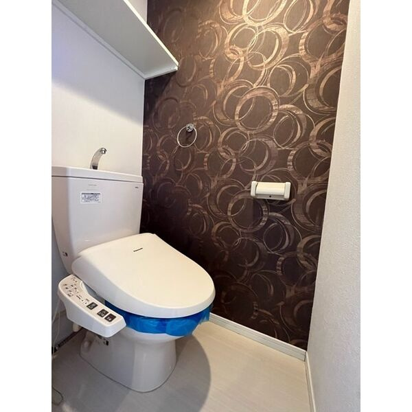 オークラレジデンス栄生　名古屋市賃貸　仲介手数料無料のトイレ|同物件別部屋