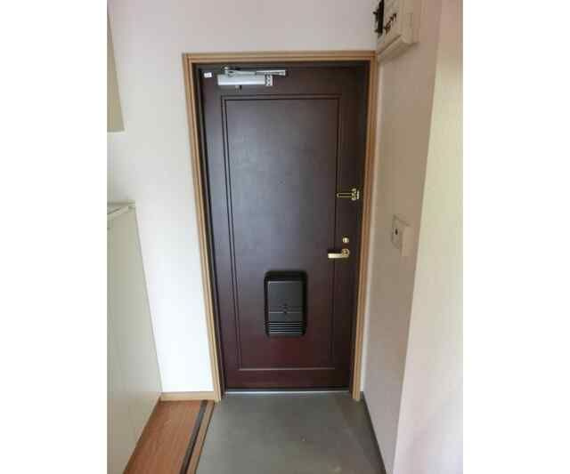 エステート北町の玄関