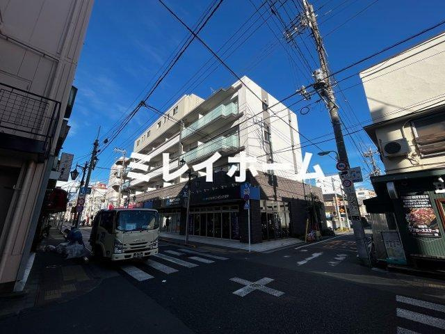 グランシャリオの外観