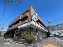 松本ハウスの画像