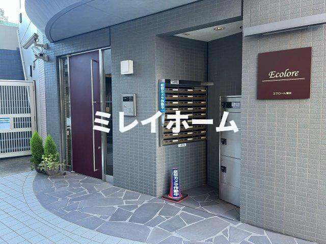エクロール蒲田のエントランス