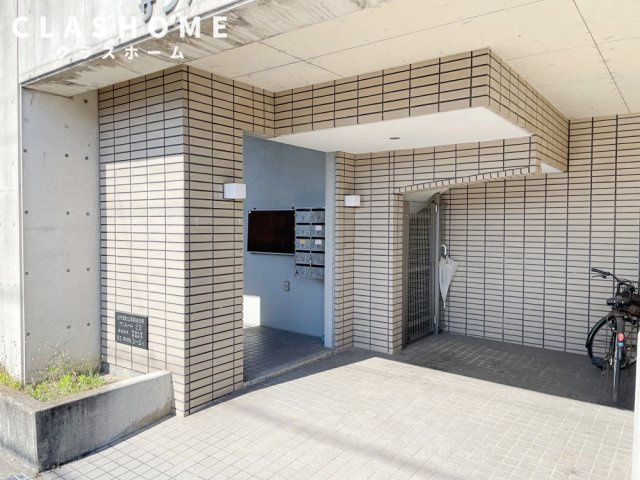 サンルート２３　　刈谷市近郊の賃貸はクラスホームのエントランス